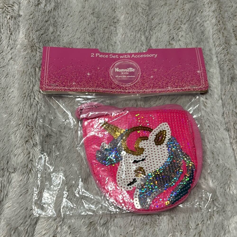 Unicorn hot pink small purse or coin purse on strap nwt and perfect